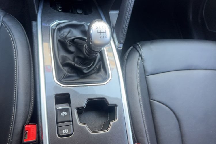 Used Haval H6 2021 Sport Edition 1.5T Manual Elite Smart Connect Version U-Shape Grille Gear Lever