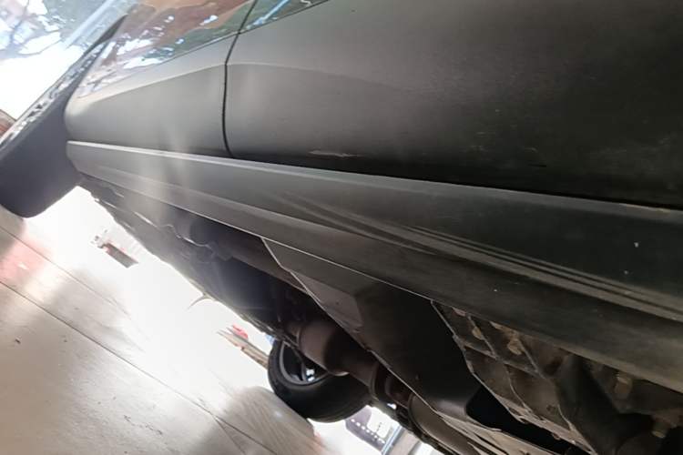 Used Haval H6 2021 2.0 GDIT Automatic GT Luxury Edition Left Side Sill