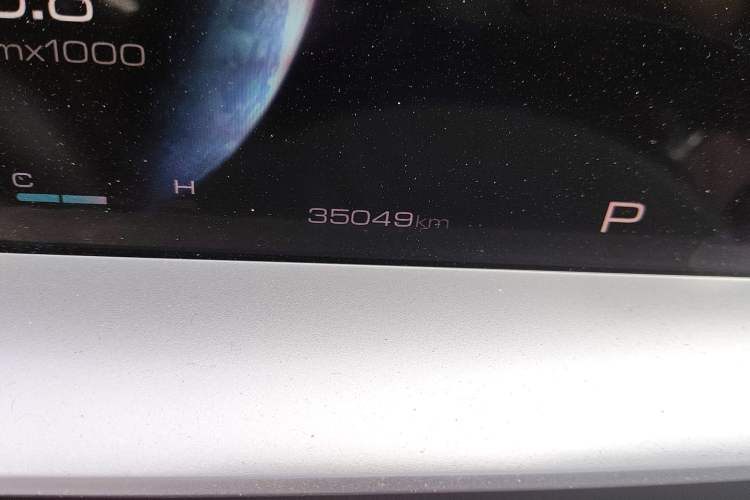 Used Haval H6 2021 3rd Generation 1.5T Automatic Two-Wheel-Drive Supreme Odometer Close Up