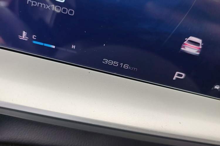 Used Haval H6 2021 3rd Generation 1.5T Automatic Two-Wheel-Drive Supreme Odometer Close Up