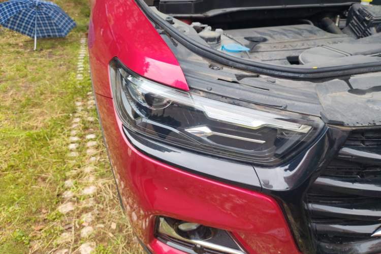 Used Haval H6 2021 National Trend Edition 1.5T Automatic Champion Version Right Front Headlight