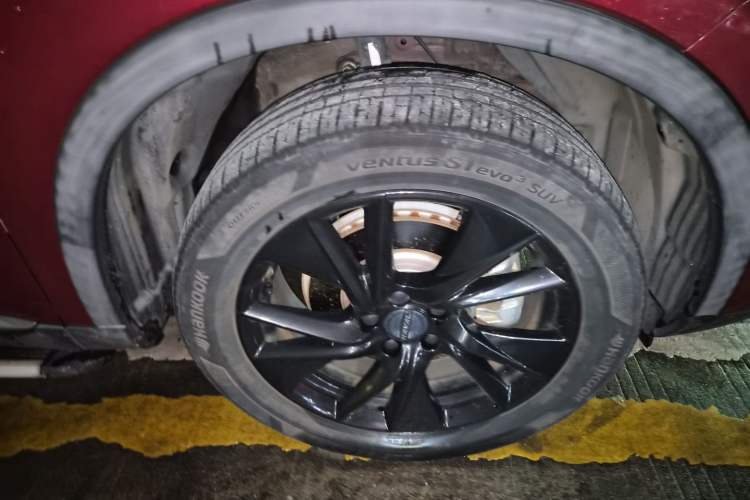 Used Haval H6 2021 3rd Generation 2.0T Automatic Two-Wheel Drive Max Right Front Wheel Hub