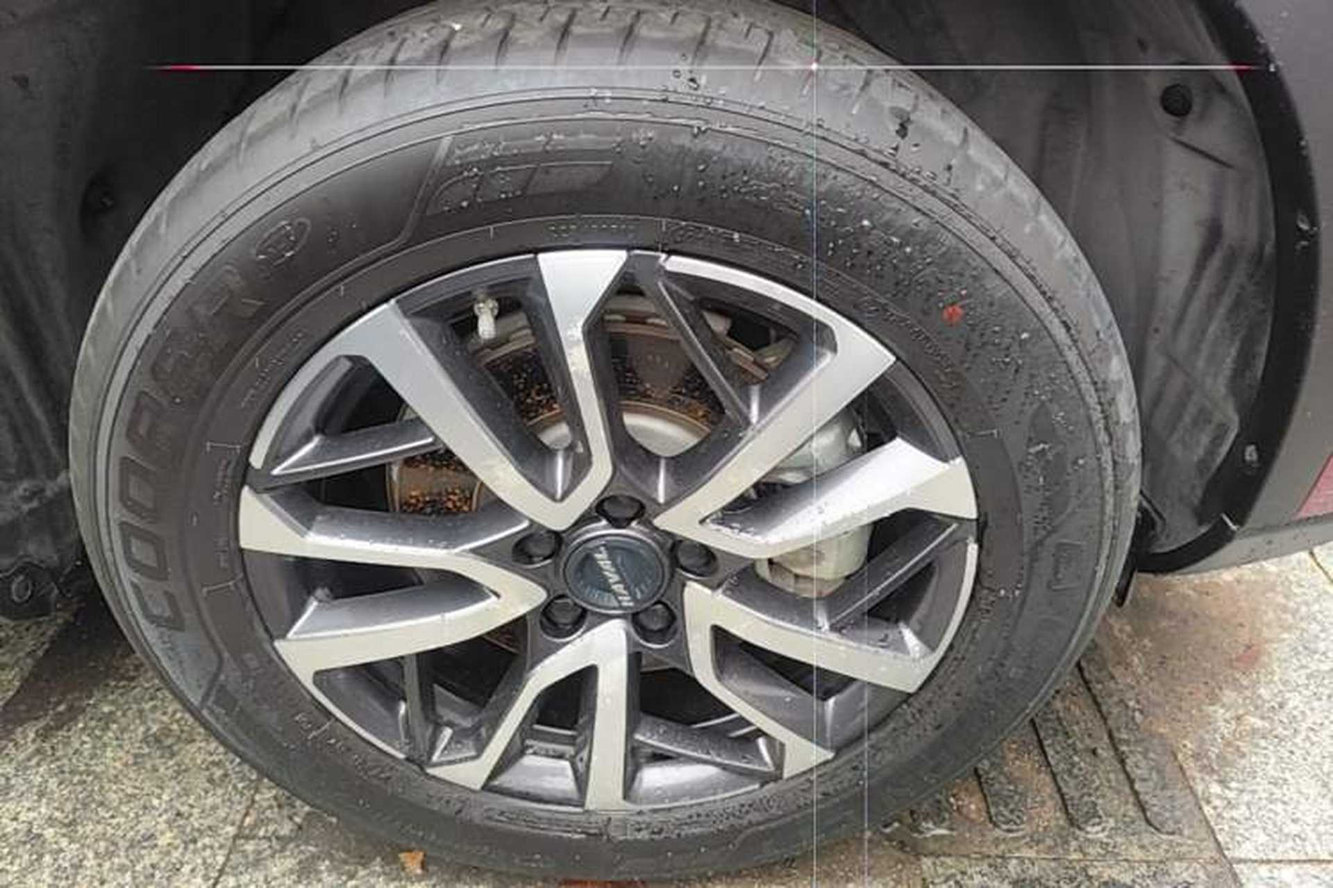 Used Haval H6 2021 3rd Generation 1.5T Automatic Two-Wheel Drive Pro Right Front Wheel Hub