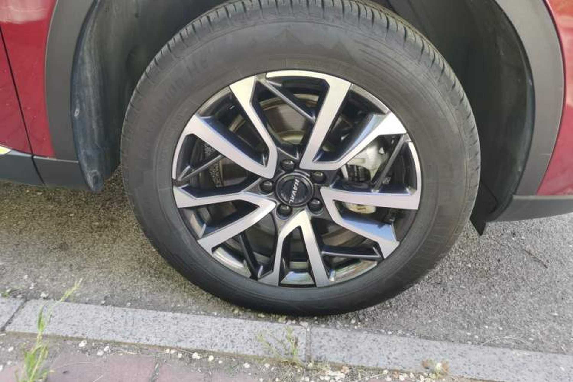 Used Haval H6 2021 3rd Generation 1.5T Automatic Two-Wheel Drive Max Right Front Wheel Hub