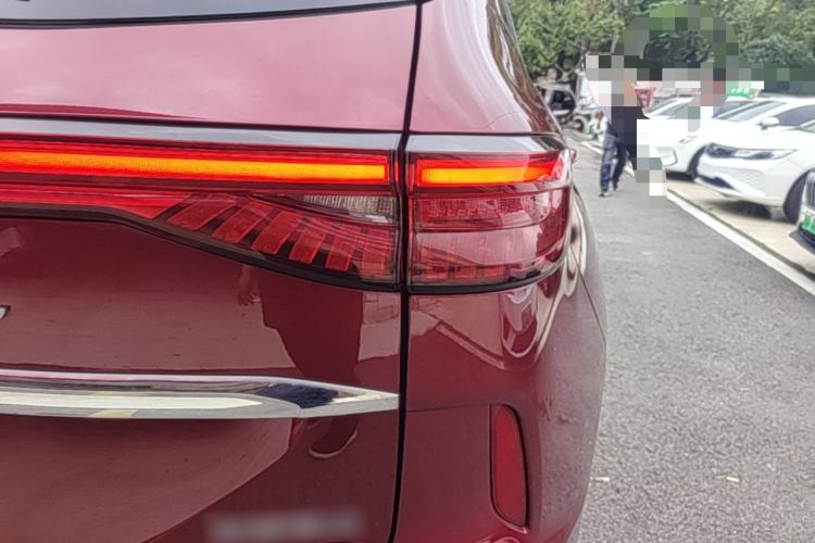 Used Haval H6 2021 3rd Generation 1.5T Automatic Two-Wheel Drive Max Right Rear Taillight
