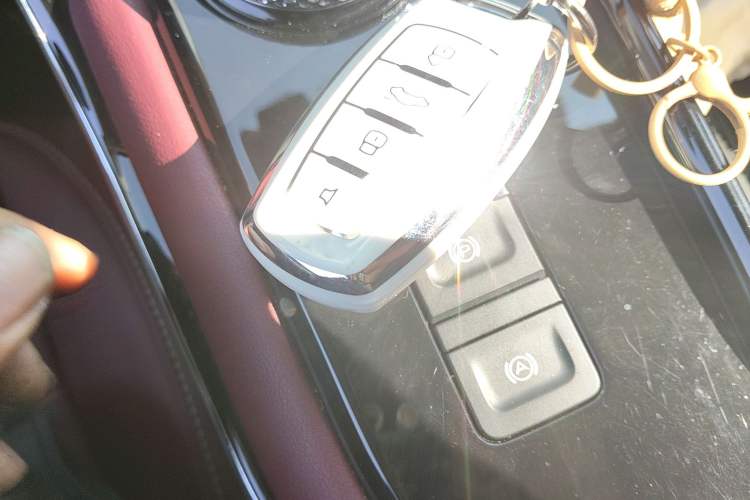 Used Haval H6 2021 3rd Generation 1.5T Automatic Two-Wheel-Drive Supreme Vehicle Key