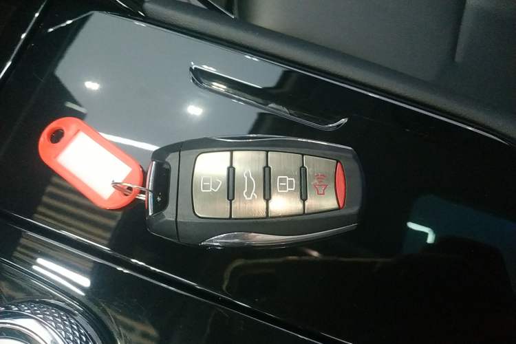 Used Haval H6 2021 3rd Generation 1.5T Automatic Two-Wheel Drive Max Vehicle Key