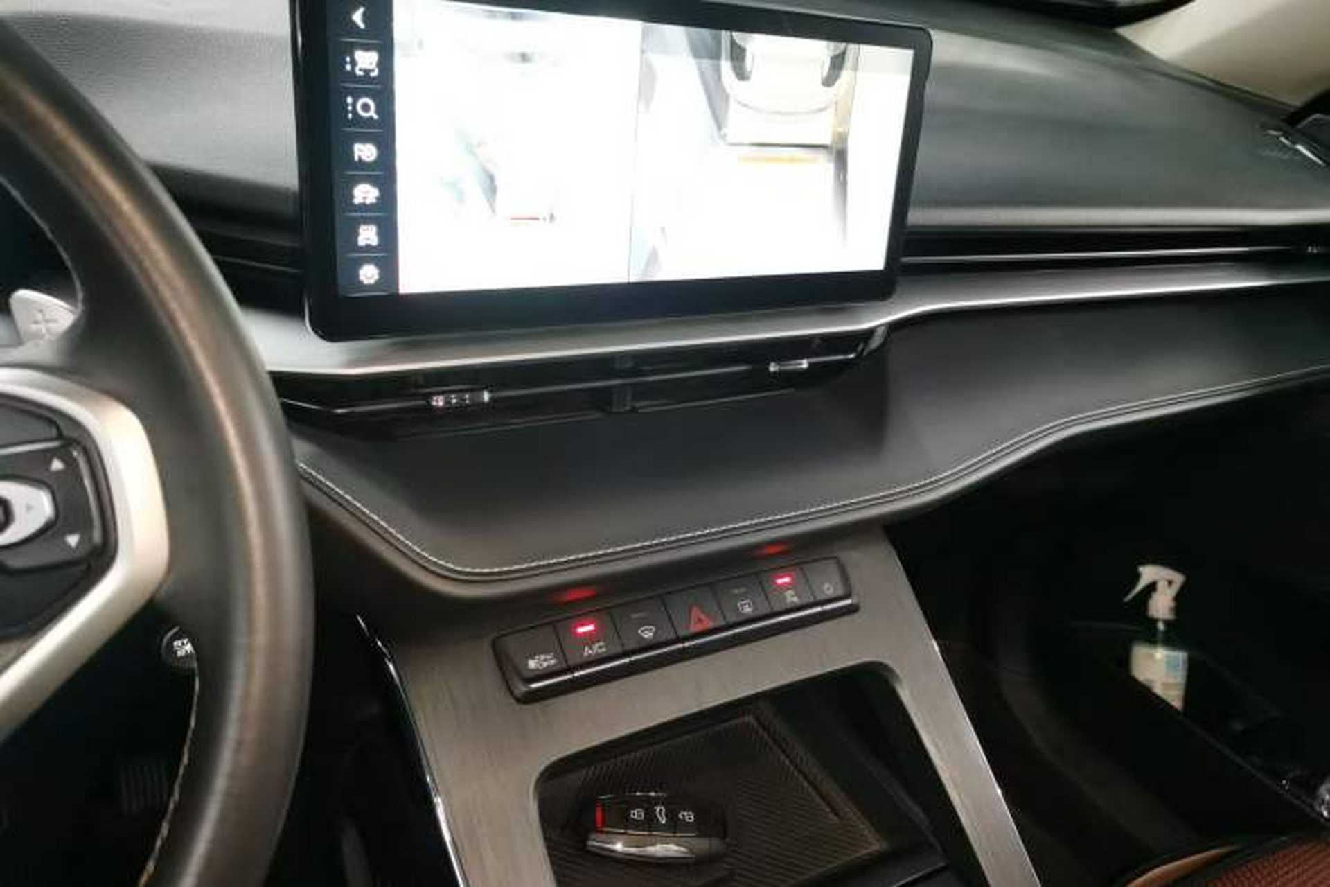 Used Haval H6 2021 3rd Generation 2.0T Automatic All-Wheel Drive Supreme+ Audio And AC Panel