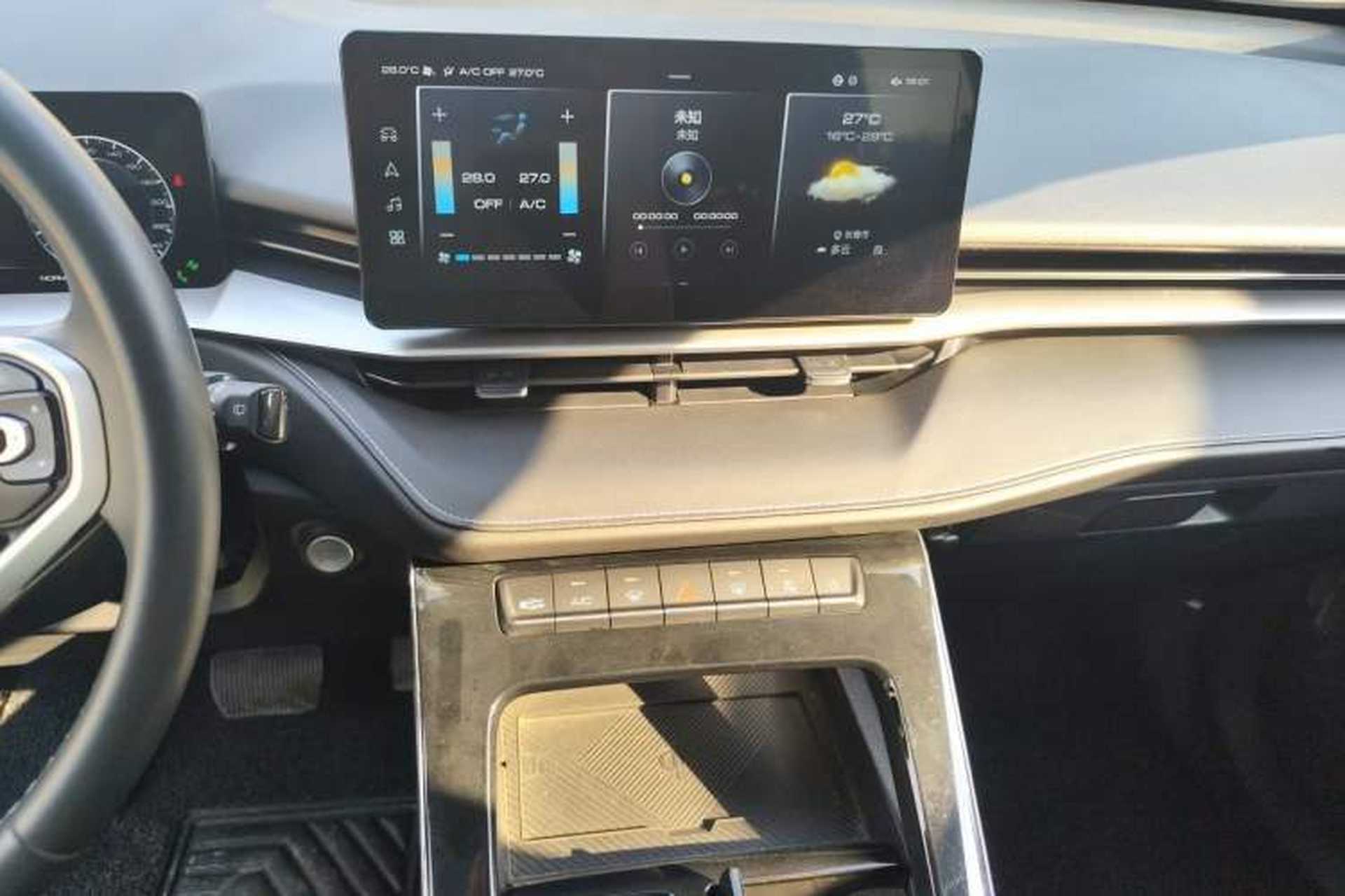 Used Haval H6 2021 3rd Generation 1.5T Automatic Two-Wheel Drive Max Audio And AC Panel