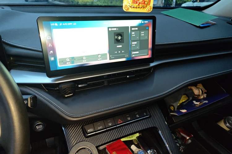 Used Haval H6 2021 3rd Generation 2.0T Automatic All-Wheel Drive Supreme Audio And AC Panel