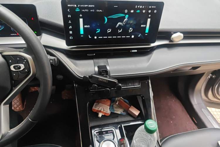 Used Haval H6 2021 3rd Generation 1.5T Automatic Two-Wheel-Drive Supreme Audio And AC Panel