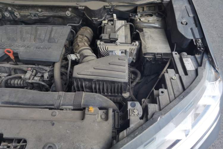 Used Haval H6 2021 3rd Generation 1.5T Automatic Two-Wheel-Drive Supreme Engine Bay Left