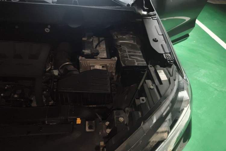 Used Haval H6 2021 3rd Generation 1.5T Automatic Two-Wheel Drive Max Engine Bay Left