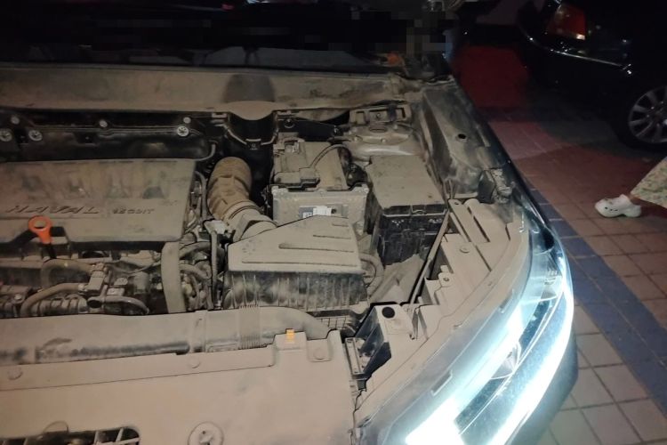 Used Haval H6 2021 3rd Generation 1.5T Automatic Two-Wheel-Drive Supreme Engine Bay Left