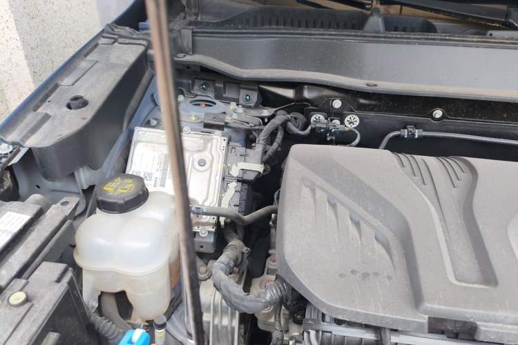 Used Haval H6 2021 3rd Generation 2.0T Automatic Two-Wheel Drive Max Engine Bay Right