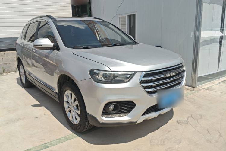 Used Haval H6 2021 Sport Edition 1.5T Automatic Elite Smart Connectivity Model with Hexagonal Grille Front Right 45 Deg