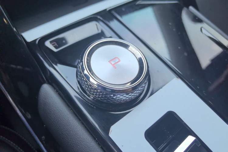 Used Haval H6 2021 3rd Generation 2.0T Automatic Two-Wheel Drive Max Gear Lever