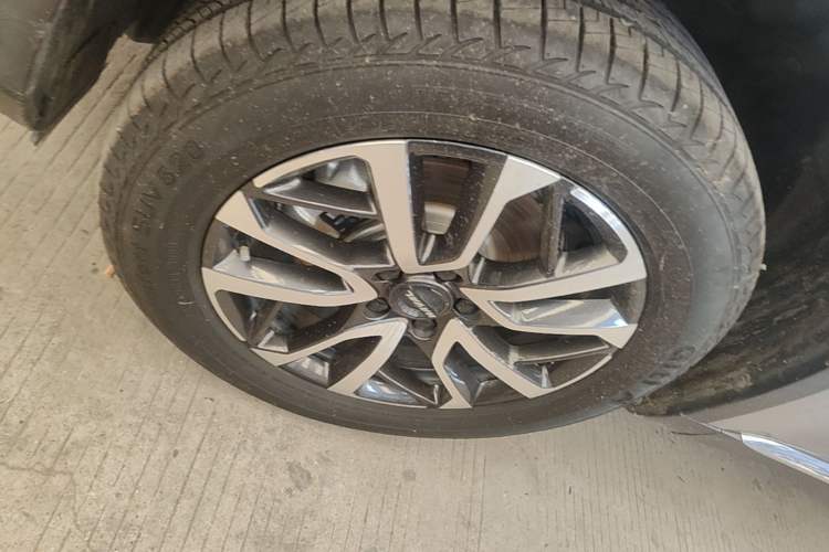 Used Haval H6 2021 3rd Generation 1.5T Automatic Two-Wheel Drive Max Left Front Wheel Hub