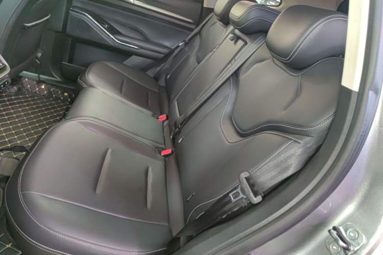 Used Haval H6 2021 3rd Generation 1.5T Automatic Two-Wheel Drive Max Left Rear Seat