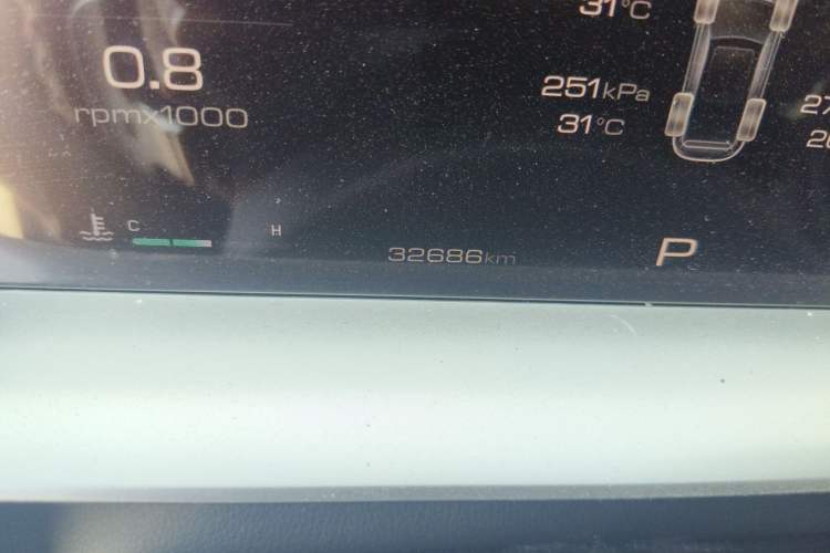 Used Haval H6 2021 3rd Generation 1.5T Automatic Two-Wheel Drive Max Odometer Close Up
