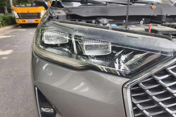Used Haval H6 2021 3rd Generation 2.0T Automatic All-Wheel Drive Supreme Right Front Headlight
