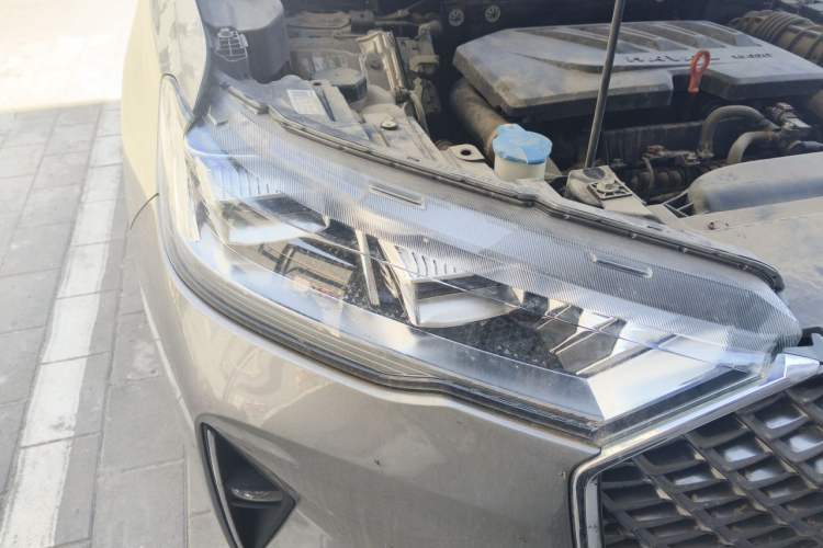 Used Haval H6 2021 3rd Generation 1.5T Automatic Two-Wheel Drive Max Right Front Headlight