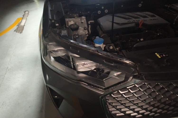 Used Haval H6 2021 3rd Generation 1.5T Automatic Two-Wheel Drive Max Right Front Headlight