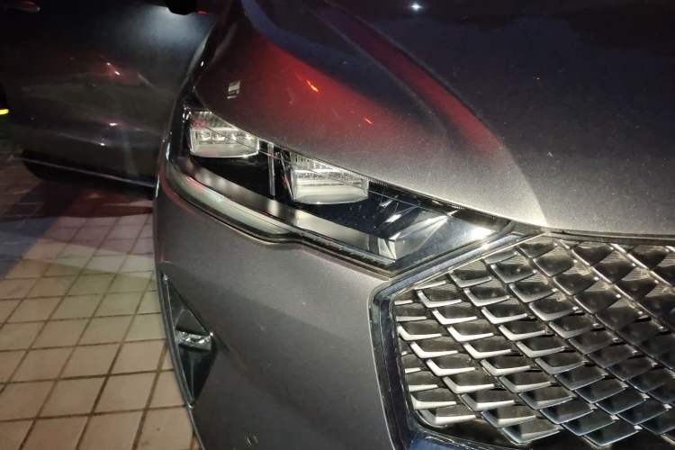 Used Haval H6 2021 3rd Generation 1.5T Automatic Two-Wheel-Drive Supreme Right Front Headlight