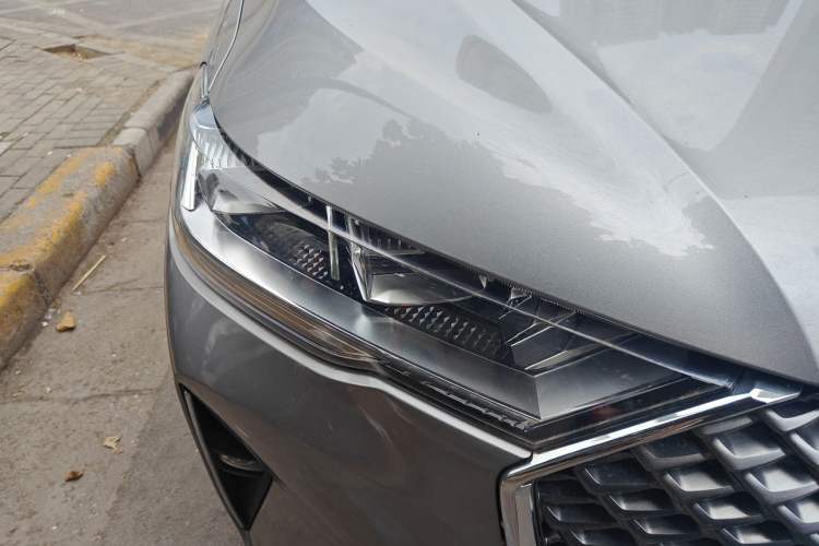Used Haval H6 2021 3rd Generation 1.5T Automatic Two-Wheel-Drive Supreme Right Front Headlight