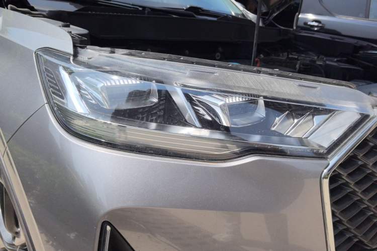 Used Haval H6 2021 3rd Generation 1.5T Automatic Two-Wheel-Drive Supreme Right Front Headlight