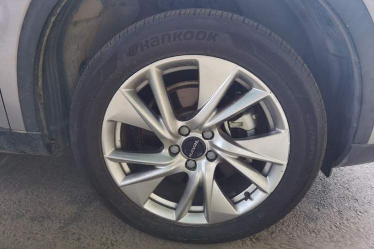 Used Haval H6 2021 3rd Generation 1.5T Automatic Two-Wheel-Drive Supreme Right Front Wheel Hub