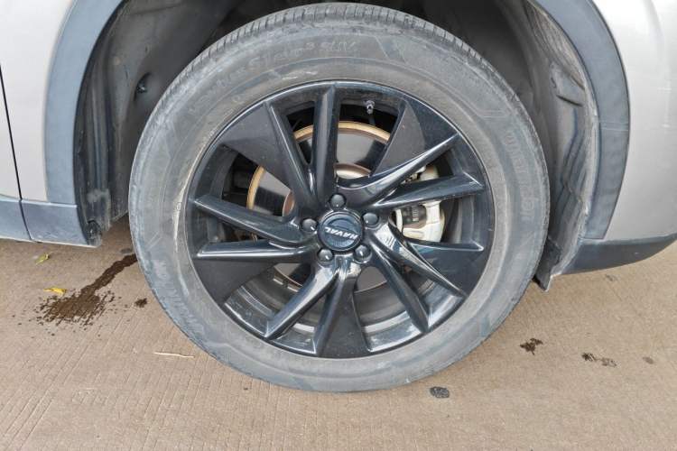 Used Haval H6 2021 3rd Generation 2.0T Automatic Two-Wheel Drive Max Right Front Wheel Hub