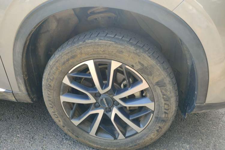 Used Haval H6 2021 3rd Generation 1.5T Automatic Two-Wheel Drive Max Right Front Wheel Hub
