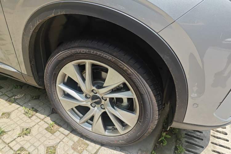 Used Haval H6 2021 3rd Generation 1.5T Automatic Two-Wheel-Drive Supreme Right Front Wheel Hub