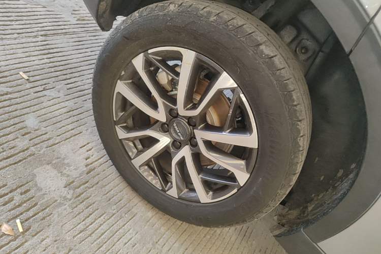 Used Haval H6 2021 3rd Generation 1.5T Automatic Two-Wheel Drive Max Right Rear Wheel Hub