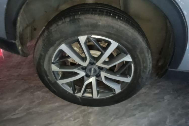 Used Haval H6 2021 3rd Generation 1.5T Automatic Two-Wheel Drive Max Right Rear Wheel Hub