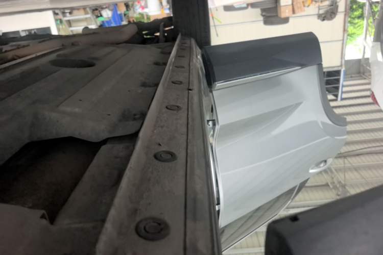 Used Haval H6 2021 3rd Generation 1.5T Automatic Two-Wheel Drive Pro Right Side Sill