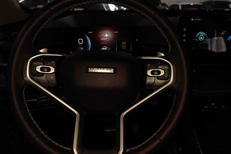 Used Haval H6 2021 3rd Generation 1.5T Automatic Two-Wheel Drive Pro Steering Wheel