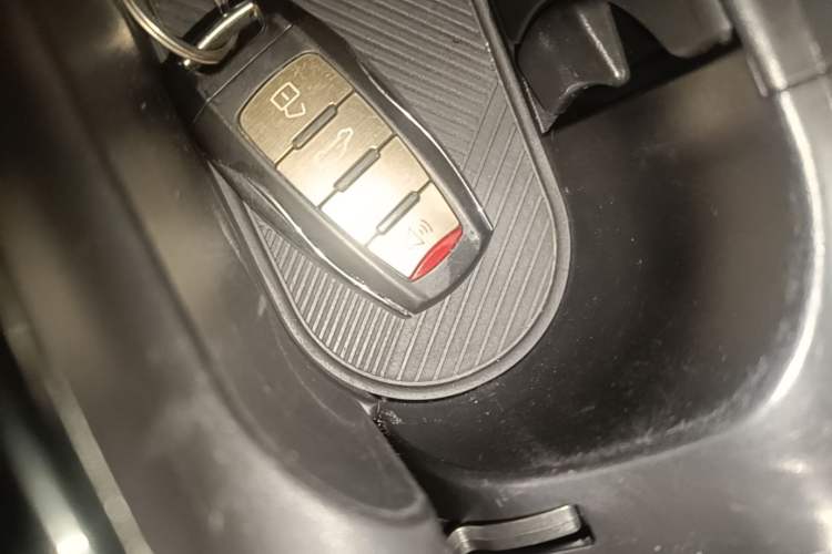 Used Haval H6 2021 3rd Generation 2.0T Automatic All-Wheel Drive Max Vehicle Key