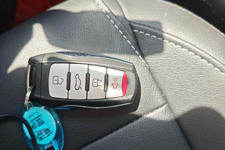 Used Haval H6 2021 Sport Edition 1.5T Automatic Elite Smart Connectivity Model with Hexagonal Grille Vehicle Key