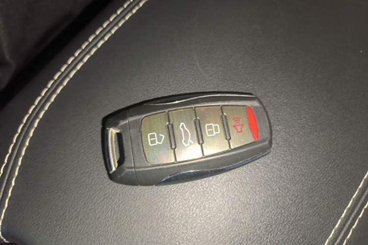 Used Haval H6 2021 3rd Generation 1.5T Automatic Two-Wheel Drive Supreme+ Vehicle Key