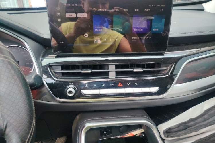 Used Haval H6 2021 National Trend Edition 1.5T Automatic Urban Version Audio And AC Panel