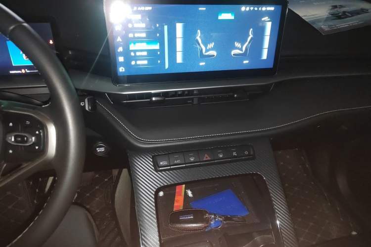 Used Haval H6 2021 3rd Generation 1.5T Automatic Two-Wheel Drive Pro Audio And AC Panel