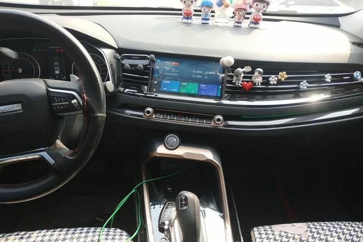 Used Haval H6 2021 1.5 GDIT Automatic Champion Edition Audio And AC Panel