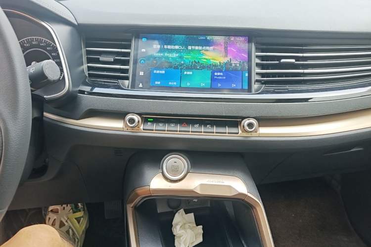 Used Haval H6 2021 1.5T Automatic Champion Edition Audio And AC Panel