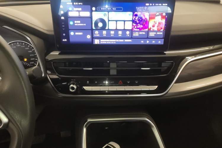 Used Haval H6 2021 National Trend Edition 1.5T Automatic Urban Version Audio And AC Panel