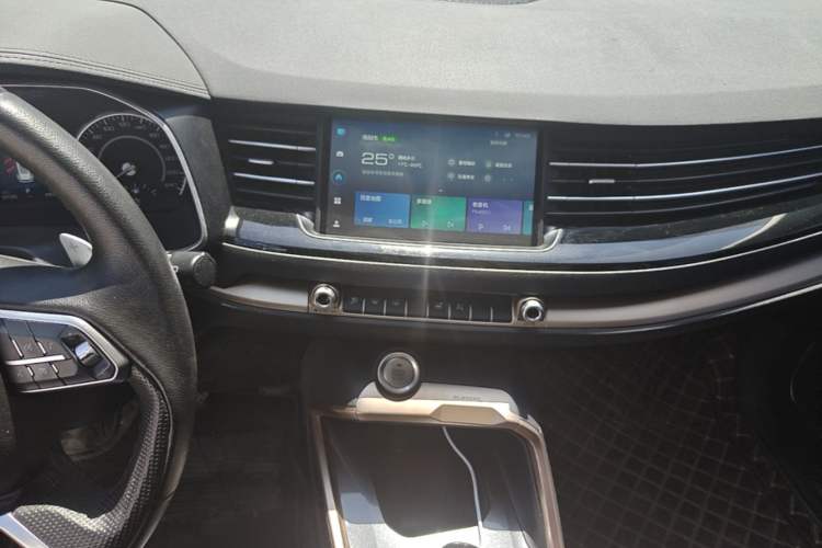 Used Haval H6 2021 1.5 GDIT Automatic Champion Edition Audio And AC Panel