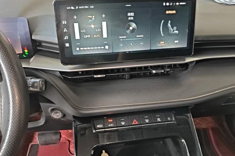 Used Haval H6 2021 3rd Generation 2.0T Automatic All-Wheel Drive Max Audio And AC Panel