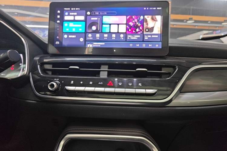 Used Haval H6 2021 National Trend Edition 1.5T Automatic Champion Version Audio And AC Panel