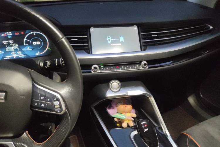 Used Haval H6 2021 2.0 GDIT Automatic GT Luxury Edition Audio And AC Panel